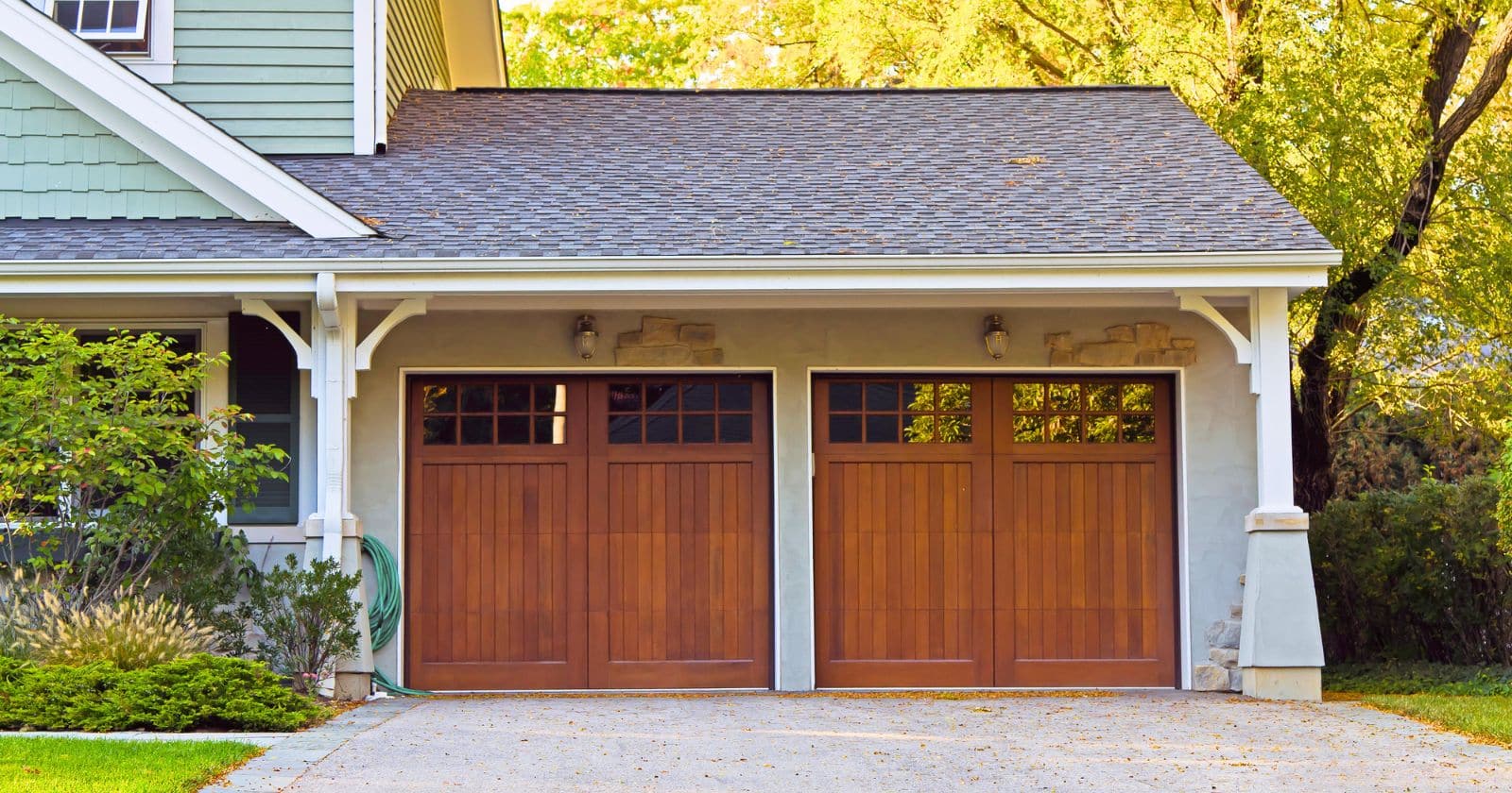 garage door 2